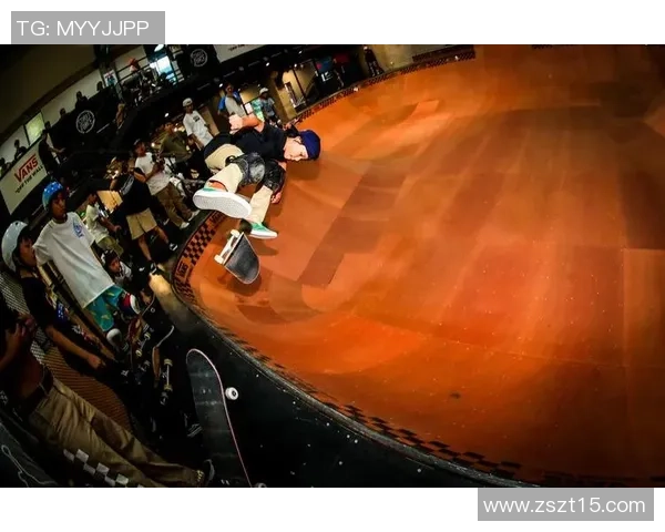 滑板文化的碰撞与融合：深入解析北京滑板队的战术与训练秘诀